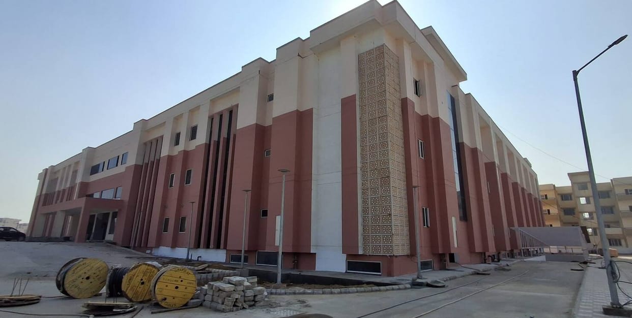 ESIC hospital on ventilators X-ray department without papers emergency relies on three stretchers