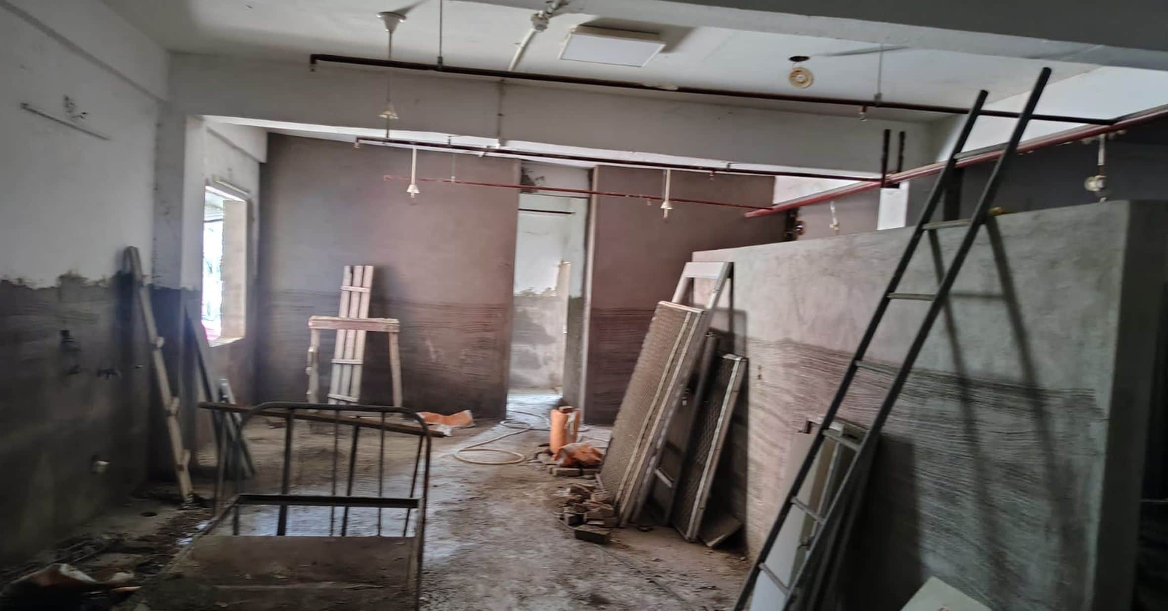 . जिला अस्पताल में निर्माणाधीन आधुनिक लैब। -संवाद