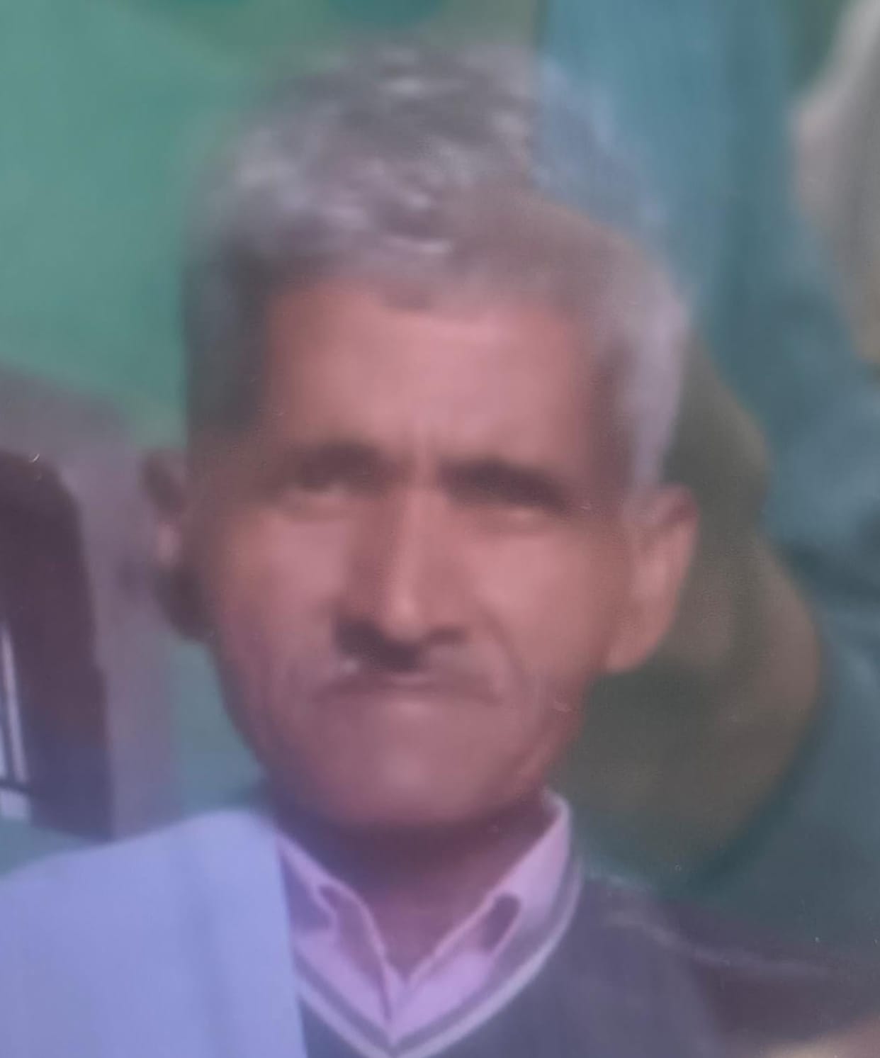 Elderly man dies after being run over by vehicle while returning home after getting his hair cut