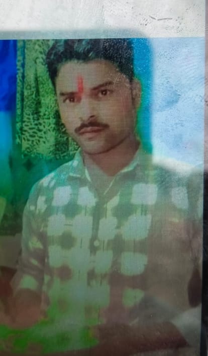 A young man died after being beaten up over a color dispute