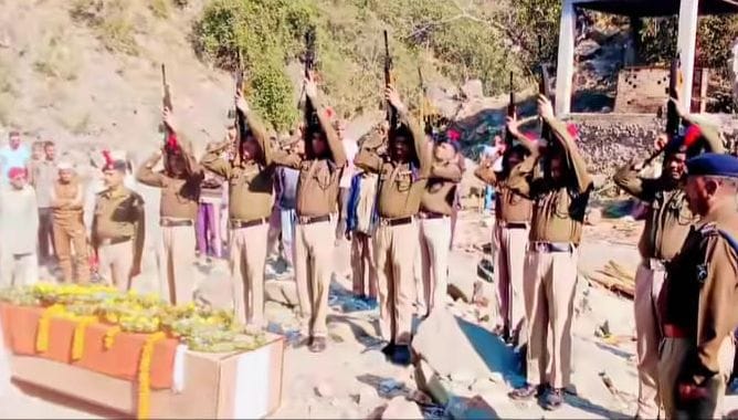 Chukku loses ITBP soldier, bids farewell with military honours