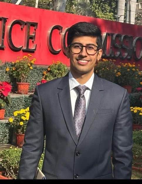 उज्जवल घणघस।