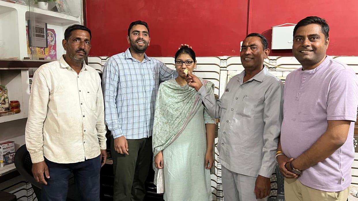 Chadhav's daughter Kajal secured 403rd rank in UPSC