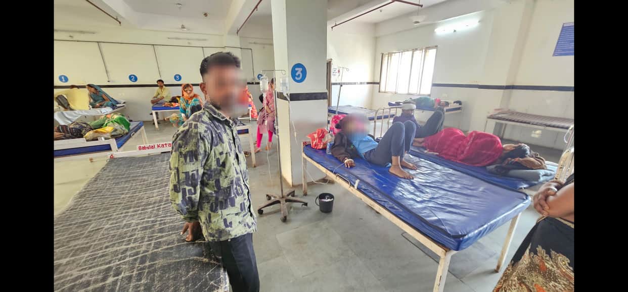 Chhatarpur News: Class 12 Student Drinks Poisonous Substance After Poor Exam, Rushed to District Hospital