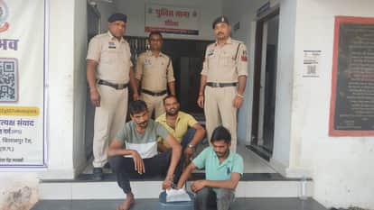 arrestजीपीएम: गौरेला पुलिस की बड़ी कामयाबी, पिस्टल के साथ  एक नाबालिग सहित 4 गिरफ्तार