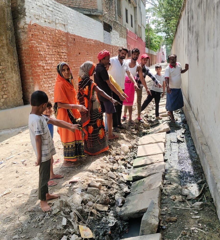 Drain overflows on the Eidgah road, interlocking collapses