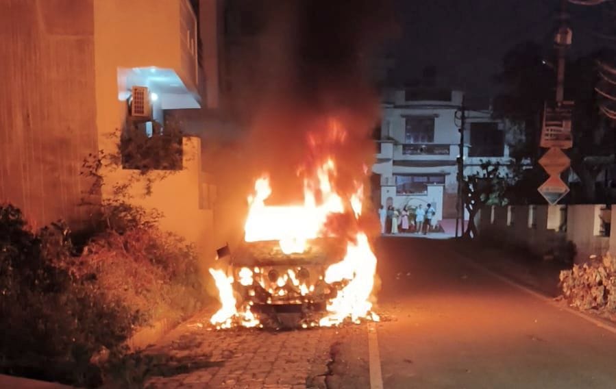BJP worker's SUV burnt, accused of arson