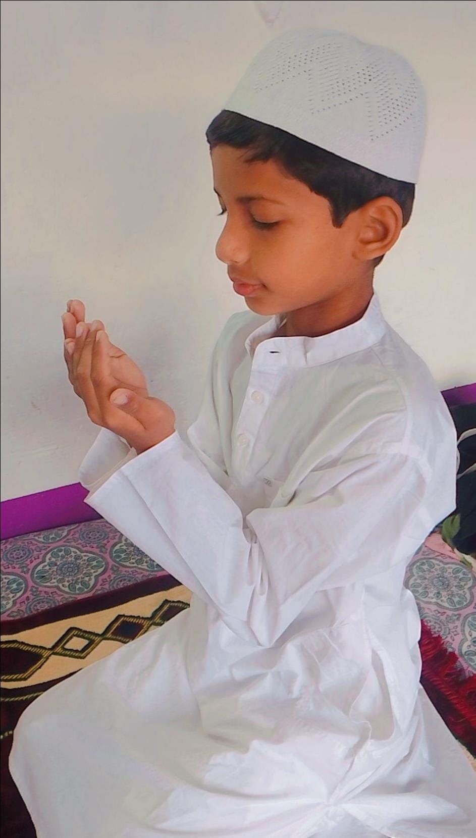 Eight-year-olds Abad and Anish fasted, inspired by their parents