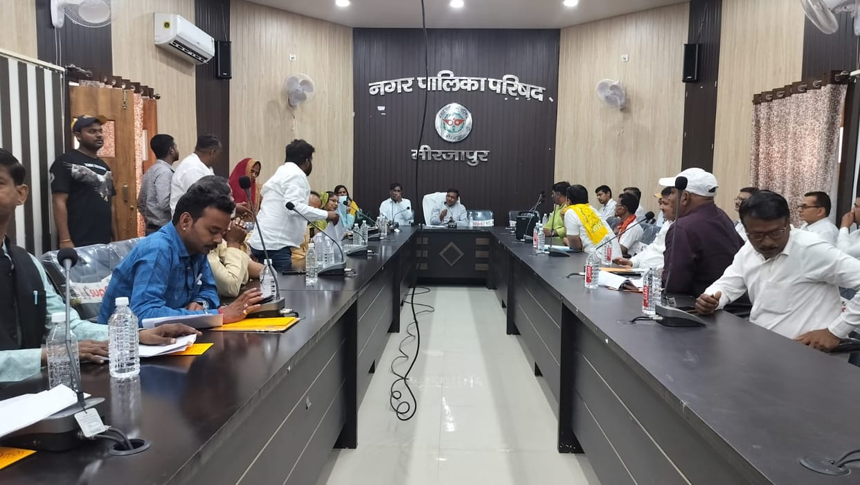 The municipality passed a budget with savings of Rs 25 lakh.