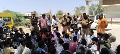 Angry family members protested after the patient died during treatment
