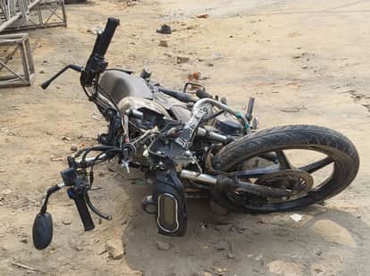 Man killed, friend injured in car accident