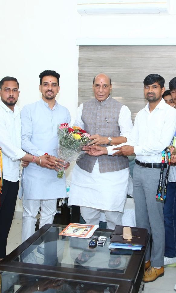 BJP leader met the Defense Minister