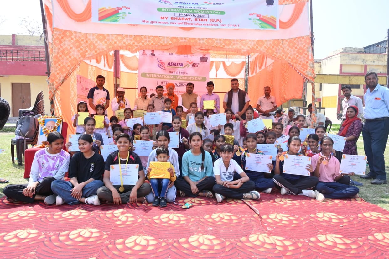 Srishti, Divya and Diksha won the race