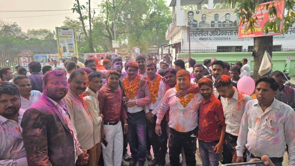 Chandrakesh Mishra became the president of Nighasan Advocates Association, Mohammad Latif became the minister