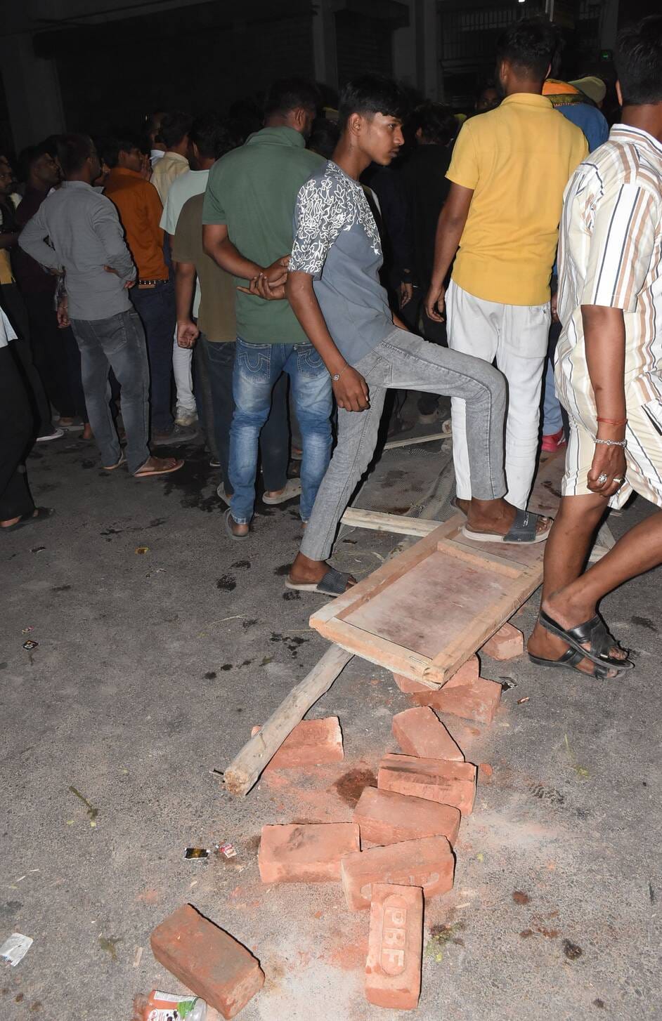 Teenage girl's body found hanging, accused of murder for protesting rape