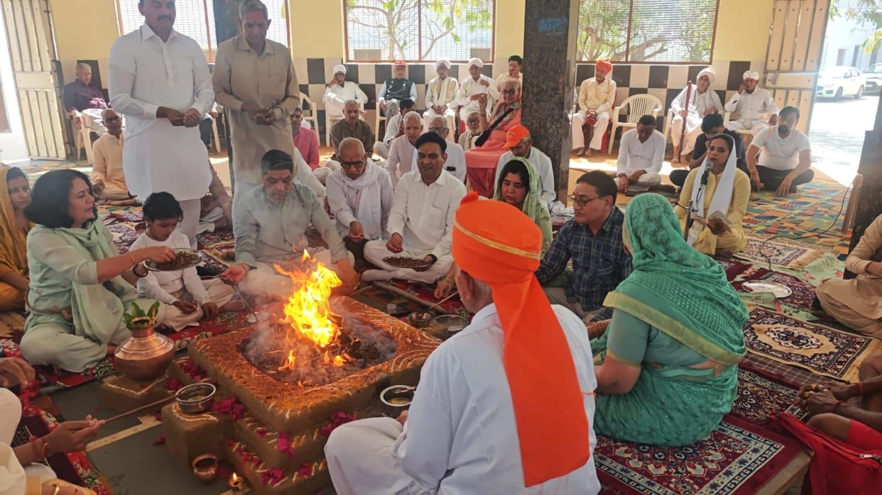 Cow donation was done after havan-yagya