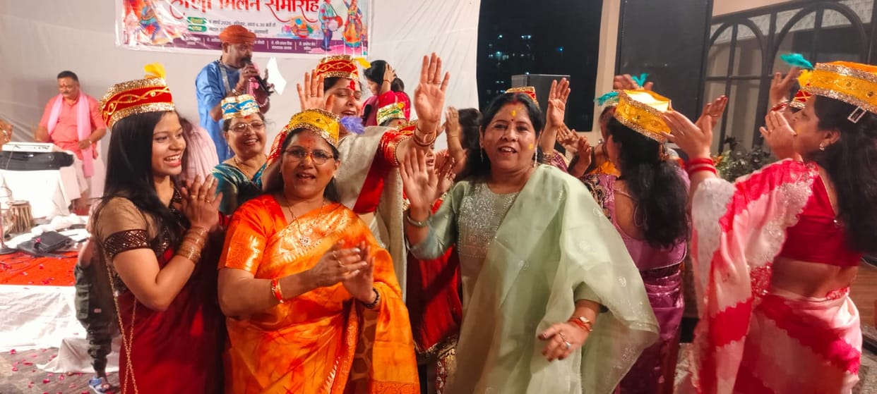 Rotary Sivaganga celebrated the get-together in a Holi style