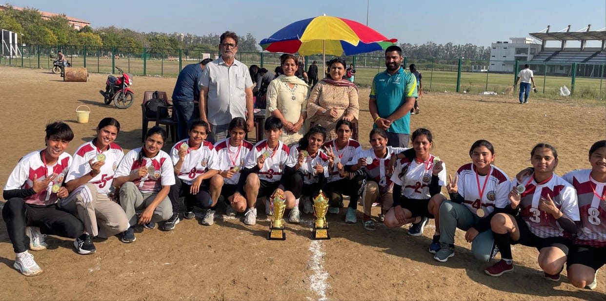 Welcome to Tikaram Girls College team, runner-up of Inter College Handball