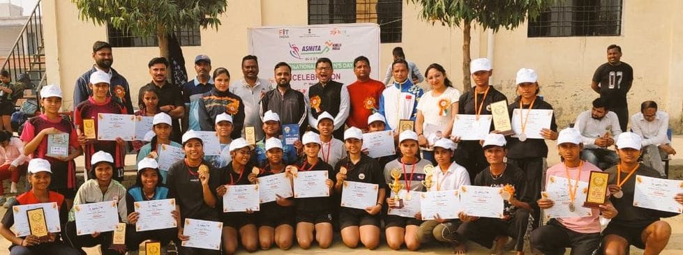 Pranjali got first place in 100 meter race