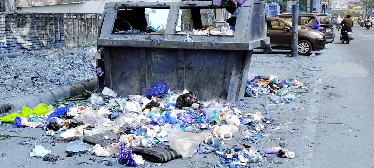 Sanitation workers go on strike, garbage piles up in the city