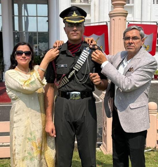 Parikshit Kundu became an officer in the army