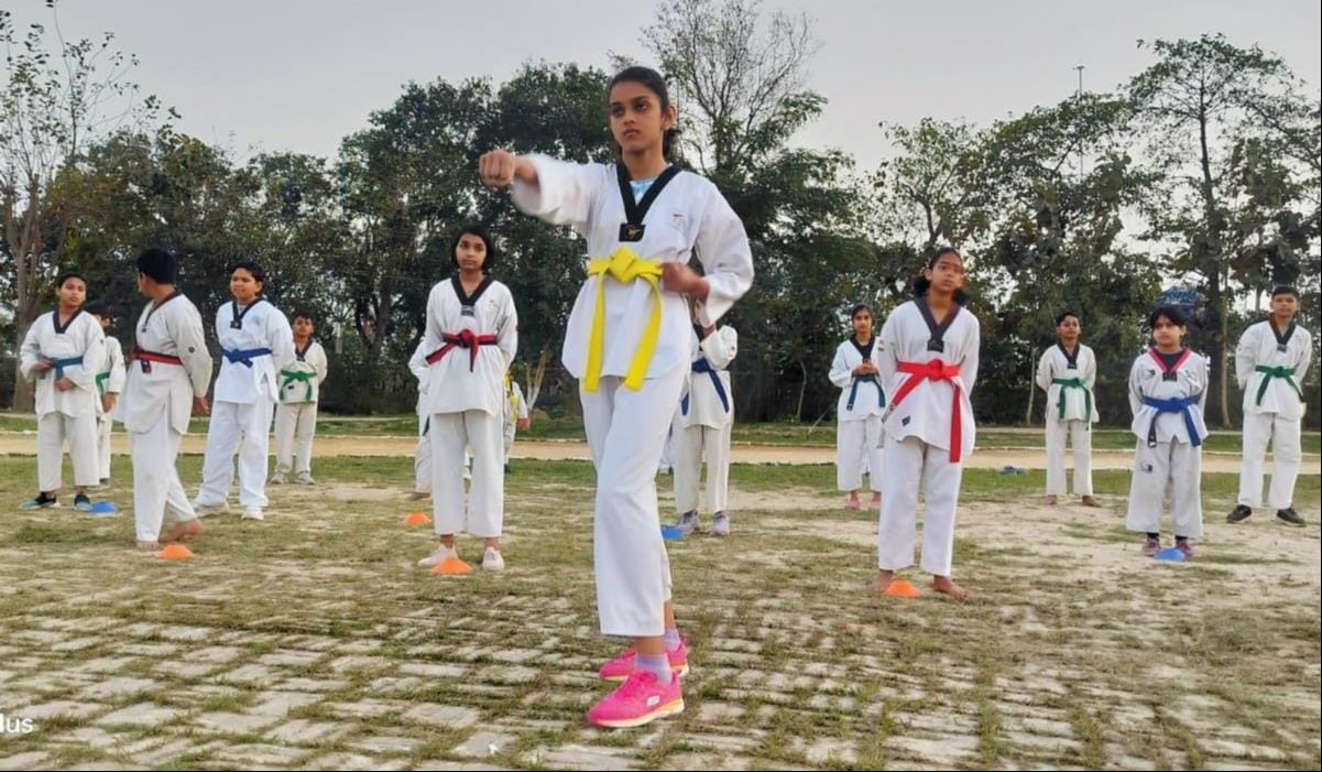 Self-defense training given to girls