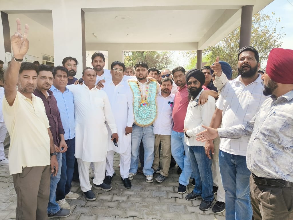 After one and a quarter years, BJP's Vikas became the chairman of the Panchayat Samiti