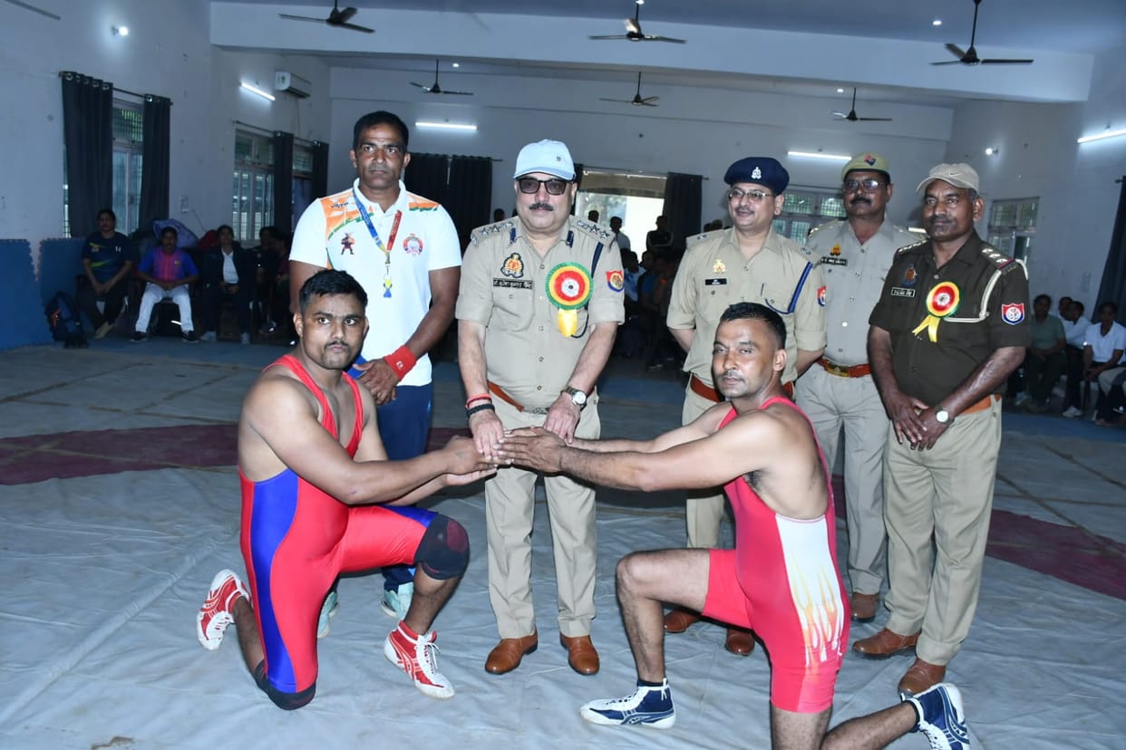Players showed their strength in the third inter-district wrestling cluster competition.
