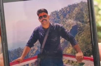 Muzaffarpur Bihar news : saluted martyred of air force sergeant villagers were moved to tears