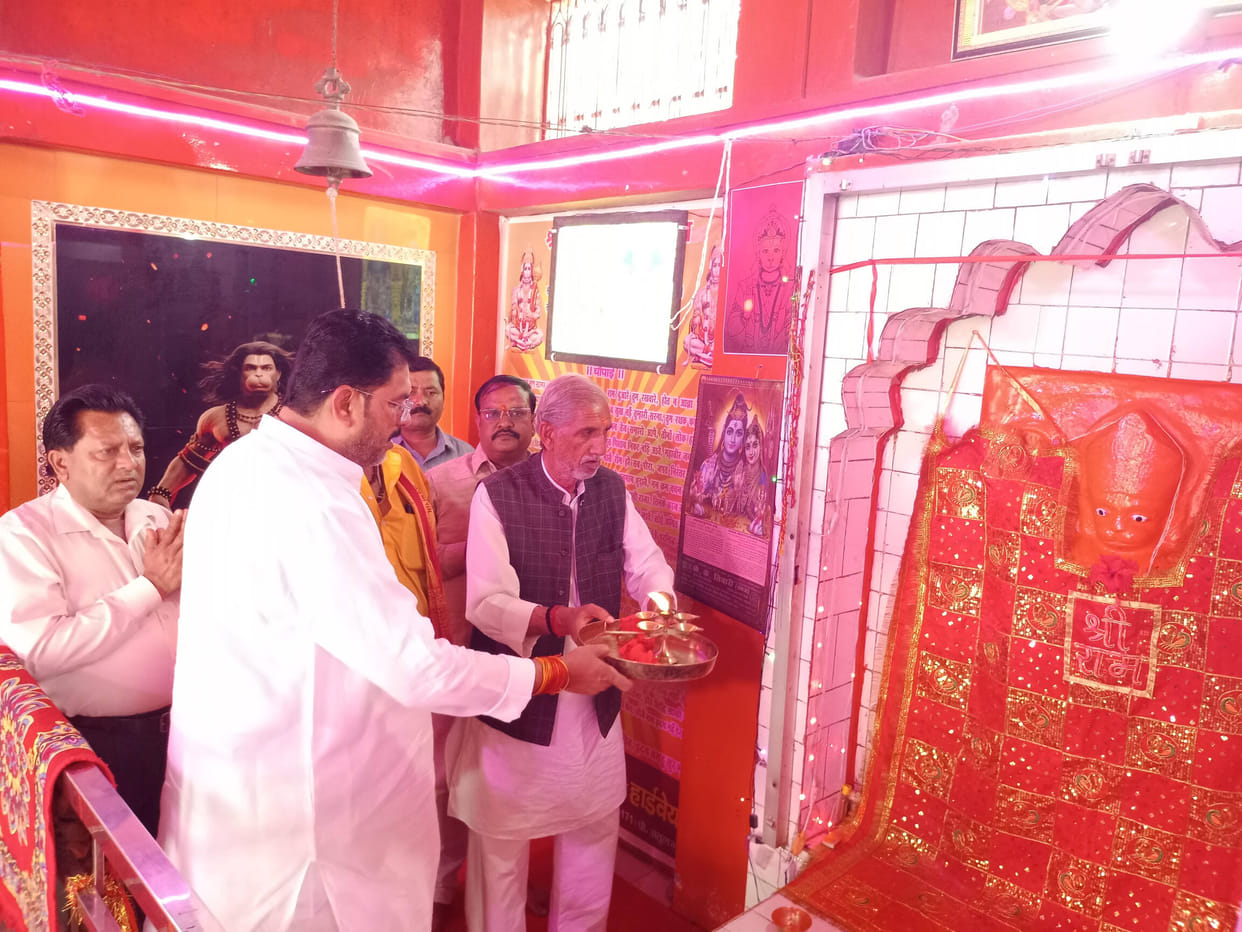 Traditional Holi fair begins at Kshayvat Ashram