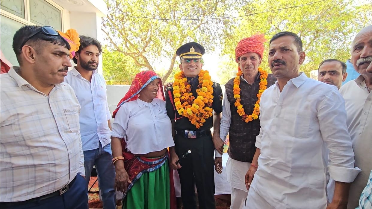 Ankit Yadav of Kothal Khurd became a Lieutenant in the Indian Army