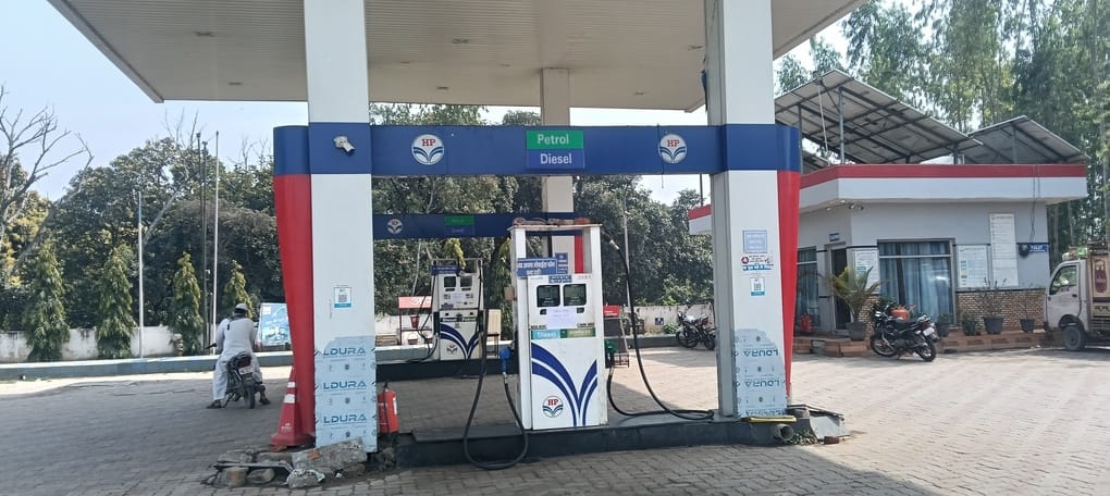 There was a shortage of petrol and diesel in the Chausana area.