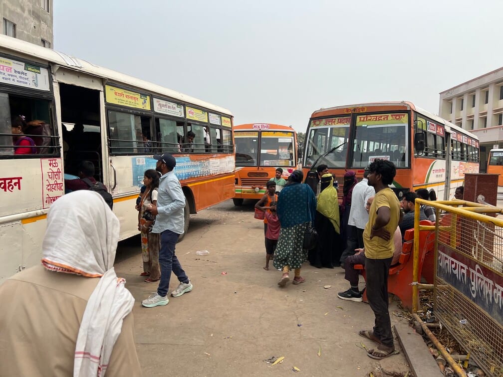 81,000 people travelled by roadways bus in 10 days during Holi.