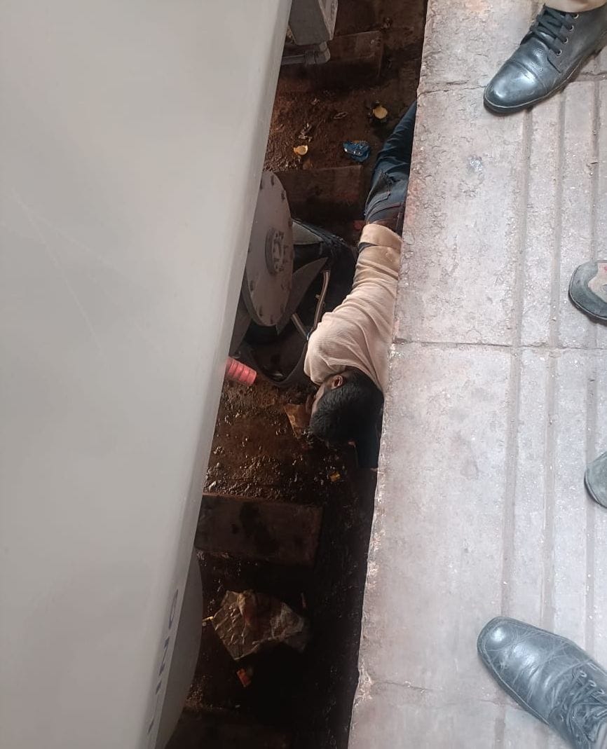 Passenger slips while boarding train and falls on track, survives