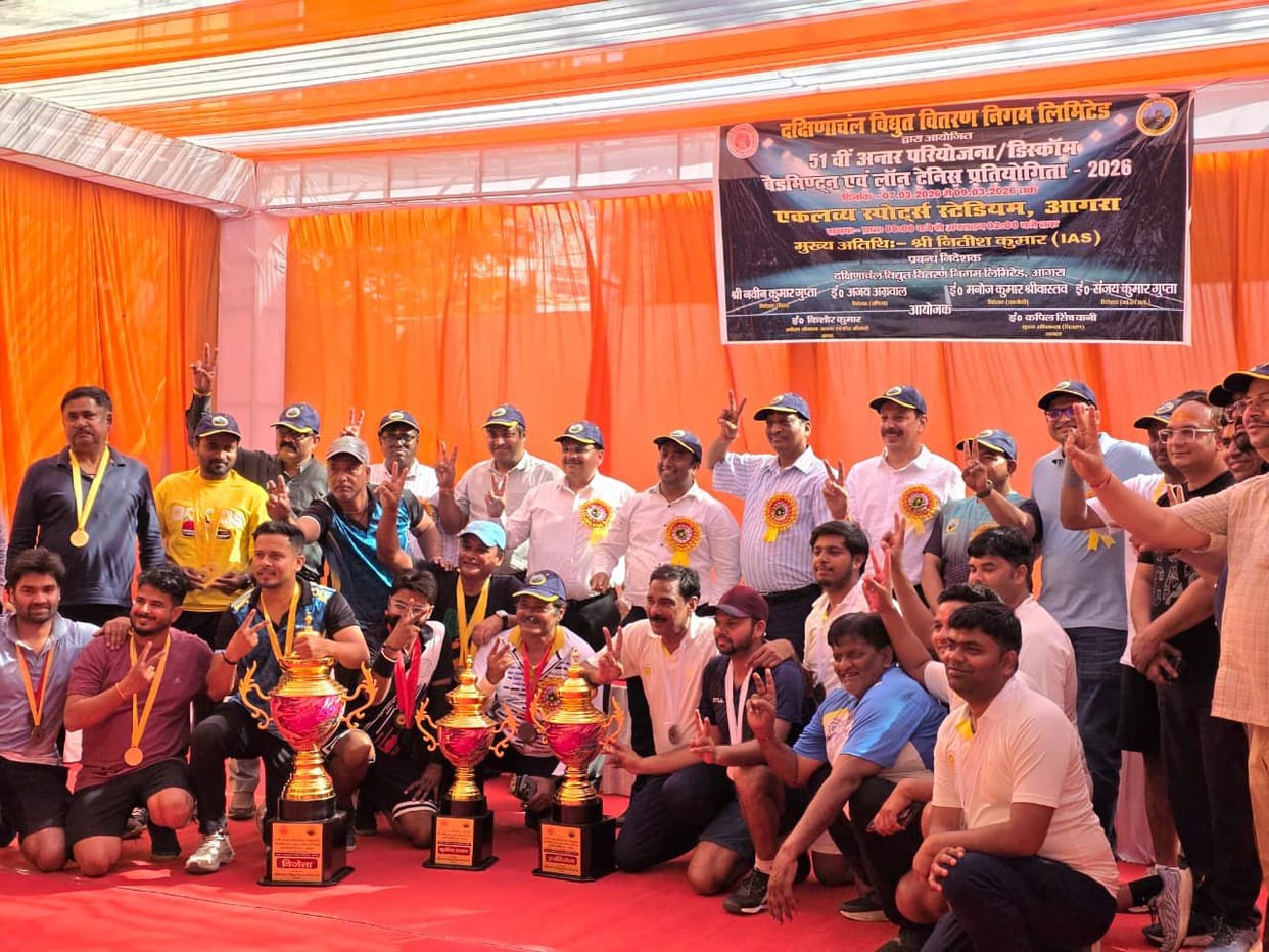 Anpara shines in badminton and Madhyanchal shines in tennis