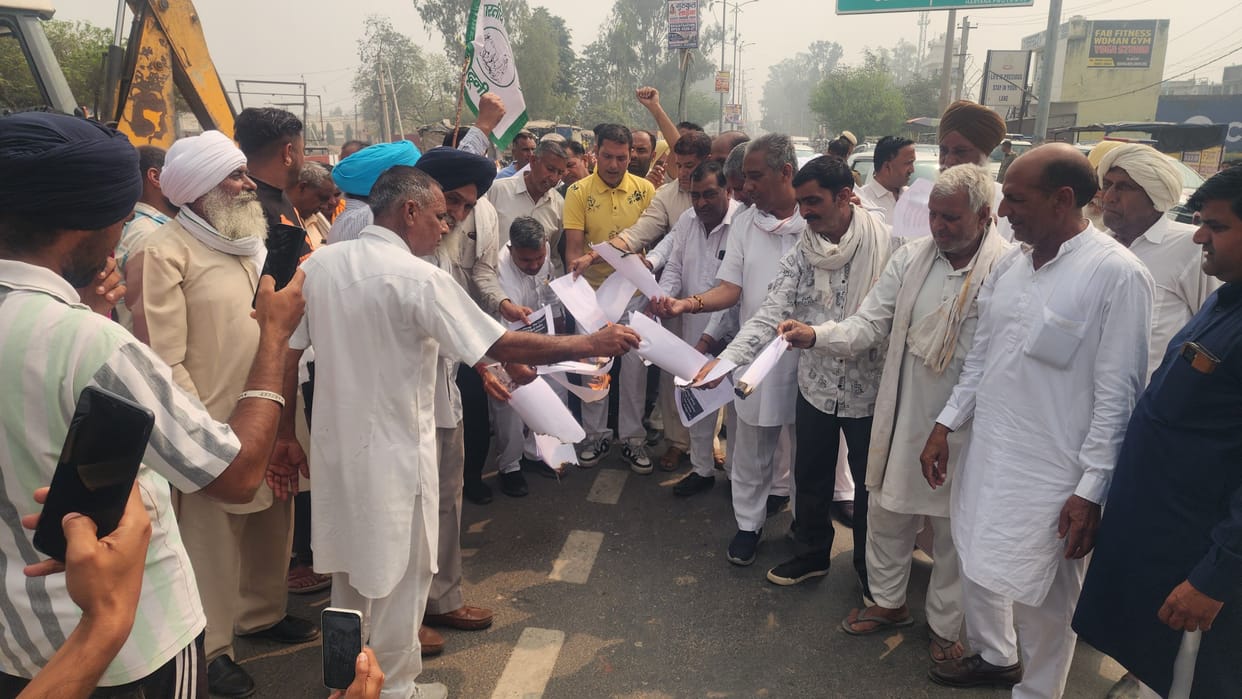 Farmers took to the streets to protest the trade deal and launched a tractor march.