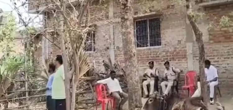 Bihar News: गयाजी में युवक की गोली लगने से रहस्यमय मौत, आत्महत्या या हत्या? हर एंगल से जांच में जुटी पुलिस