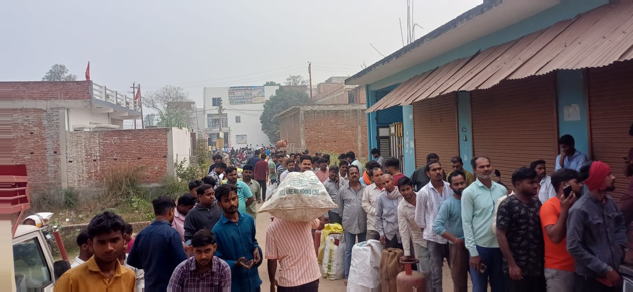 There is an outcry for cooking gas...the queue is increasing.