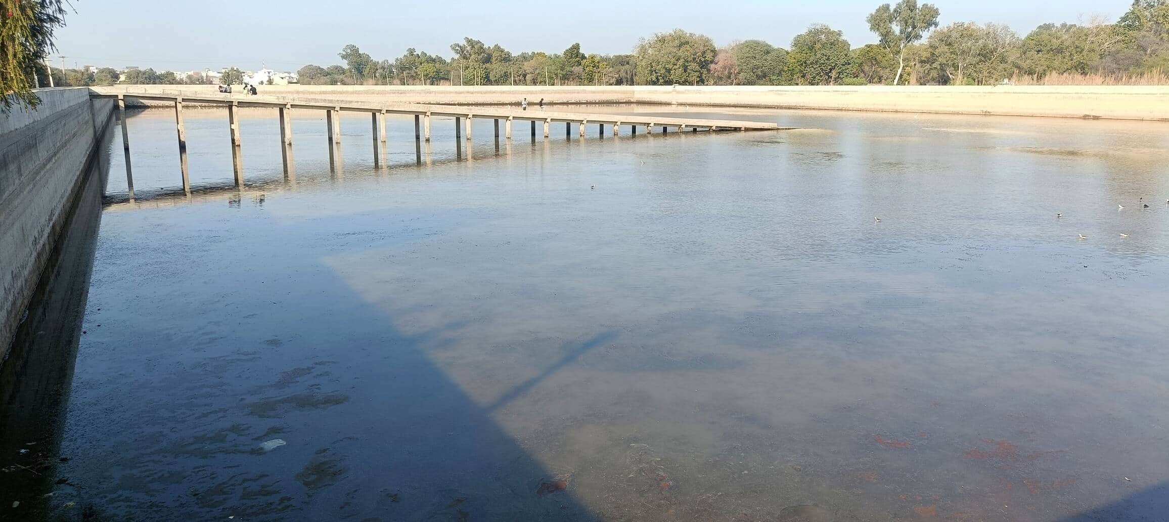 महम रोड स्थित मुख्य जलघर का टैंक।