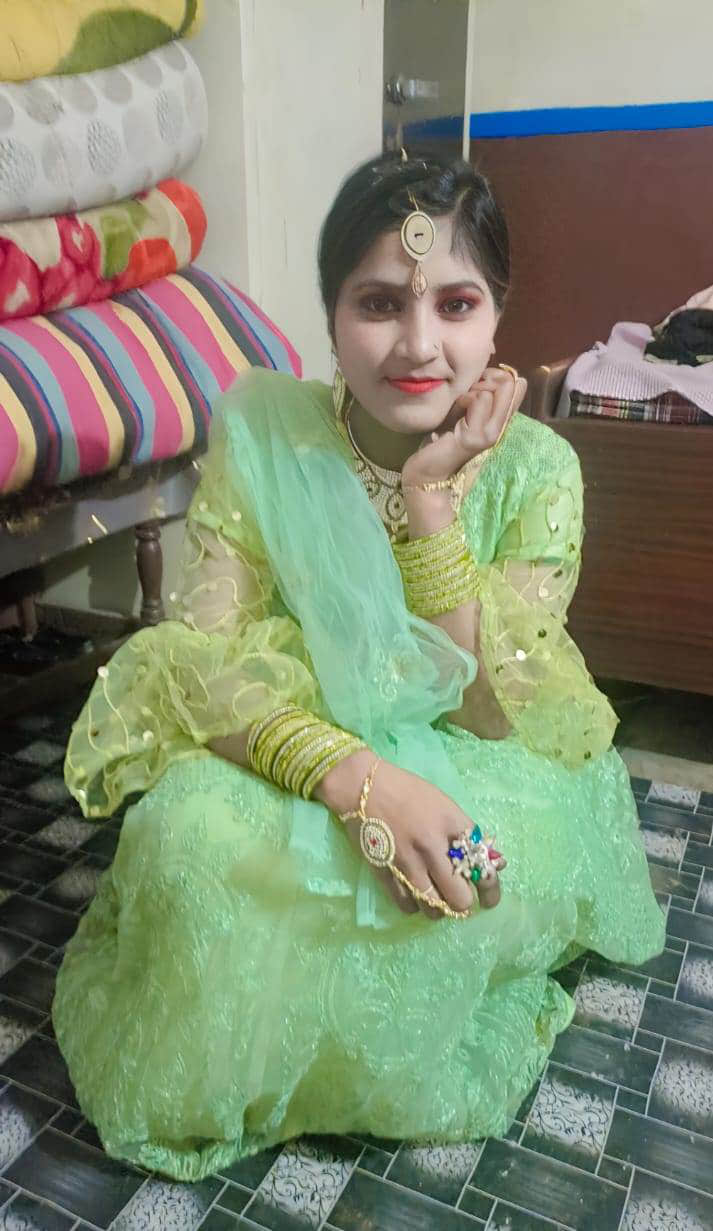 मृतक समरीन। c