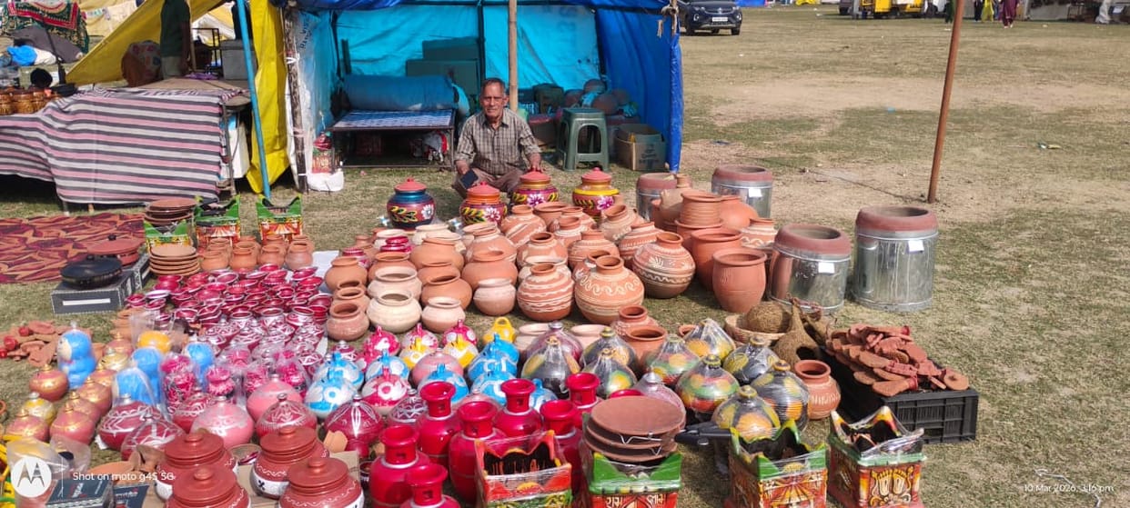 Potter's market shrinks in the race for modernity