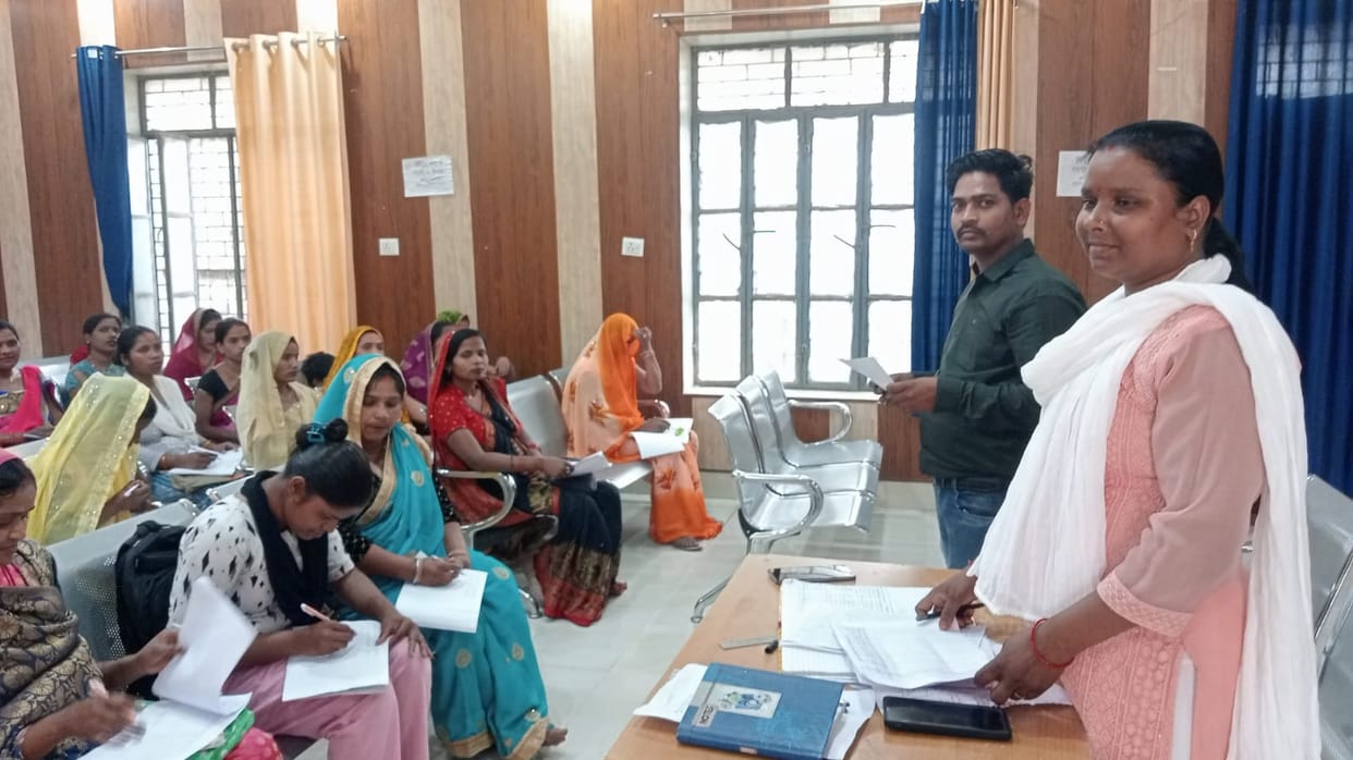 Emphasis given on making the women of the group self-reliant