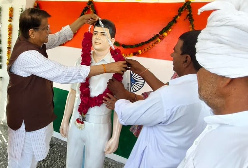 The statue of the martyr will inspire the youth