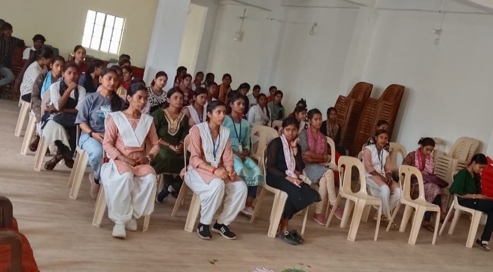 Development of society and the nation is possible through service and voluntary work: Ravi