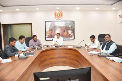 HPV vaccination campaign for adolescent girls begins for first time in Kabirdham cervical cancer