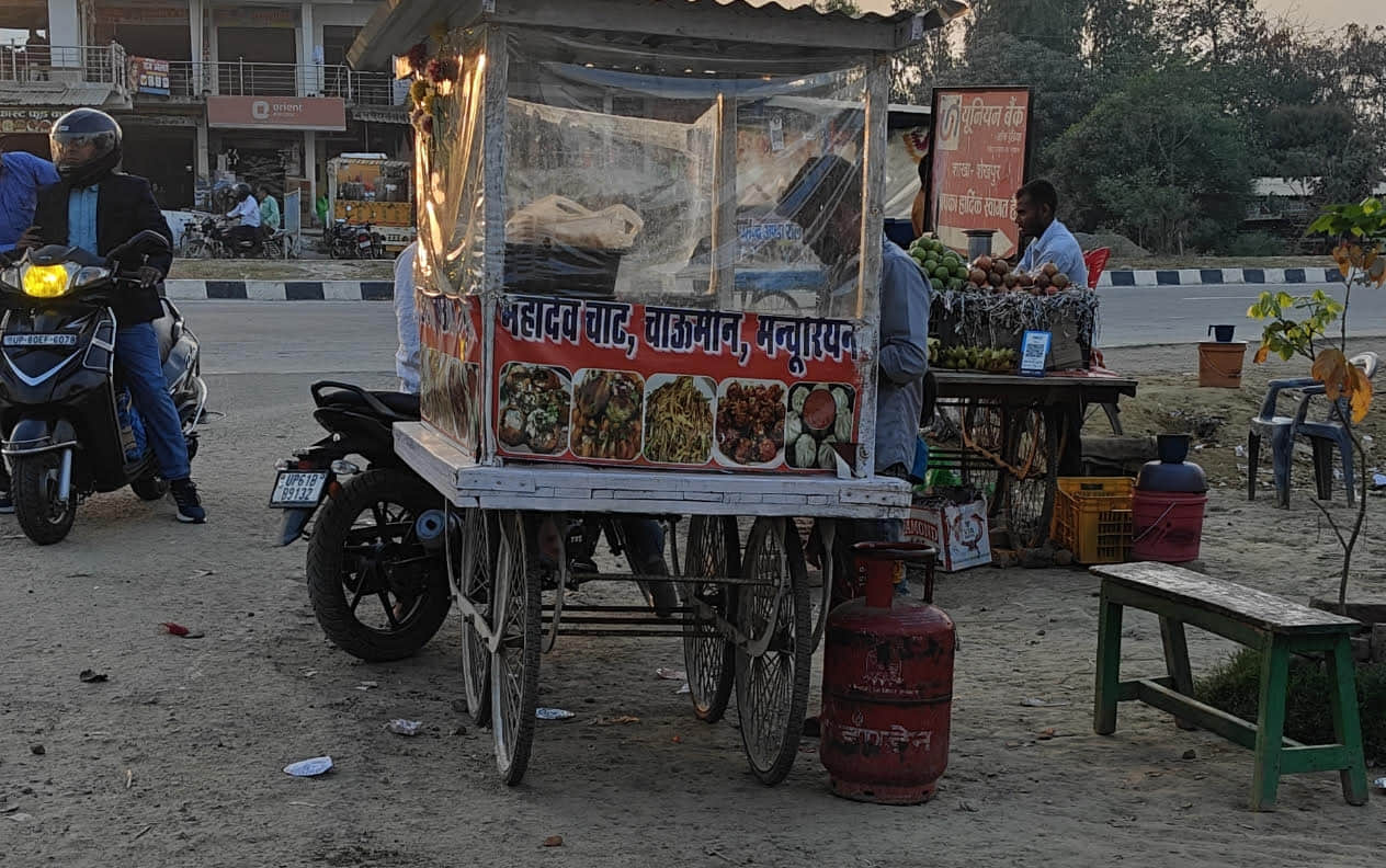 जंगीपुर में फास्ट फूड की दुकान पर घरेलू गैस सिलिंडर का होता इस्तेमाल - संवाद