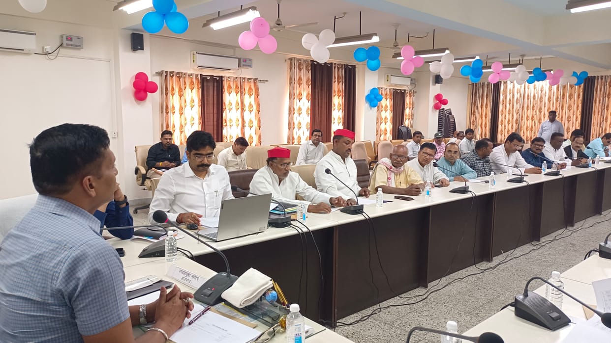 Divisional Commissioner appeals to political parties for cooperation in SIR