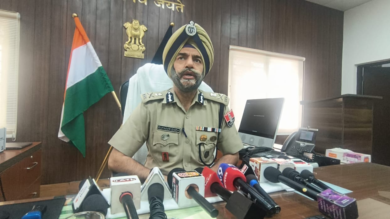 ADGP reviews progress report and pending cases in Bhiwadi