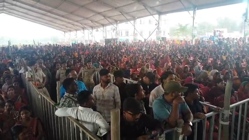 सभा को संबोधित करते हुए मुख्यमंत्री