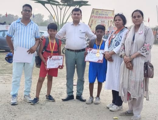 Anand and Dilkhush won gold in state level boxing